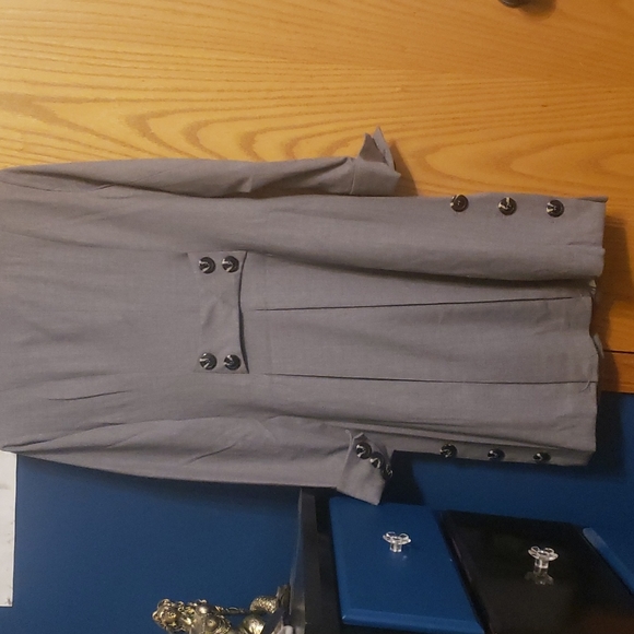 2OH Coat - Picture 7 of 13